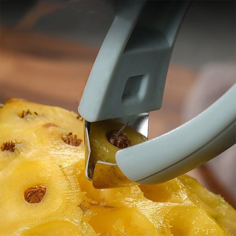 Pineapple corer